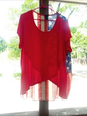 Rue + Red, Blue And White Women's Short Sleeve High-Low Top Fresh